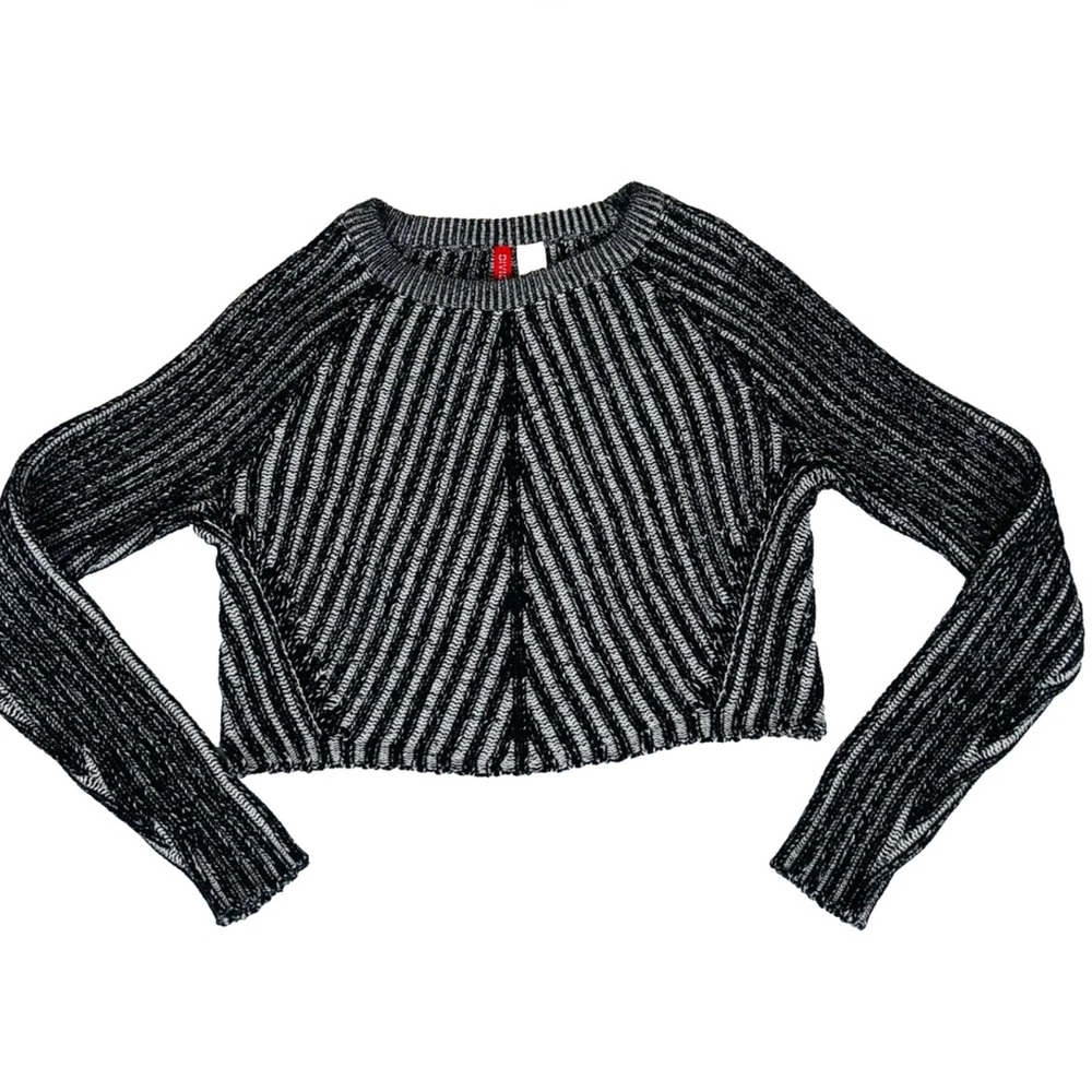 H&M Black White Sweater Crewneck Ribbed Knit Cropped Relaxed Chunky SZ Small